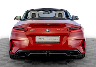 Подержанный автомобиль BMW Z4 Roadster 2021 года (14 фото)