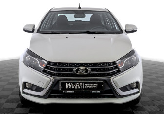 Подержанный автомобиль LADA (ВАЗ) Vesta Sedan 2019 года (2 фото)