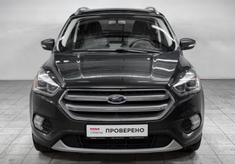 Подержанный автомобиль Ford Kuga 2017 года (2 фото)