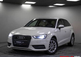 Подержанный автомобиль Audi A3 Hatchback 2014 года (23 фото)