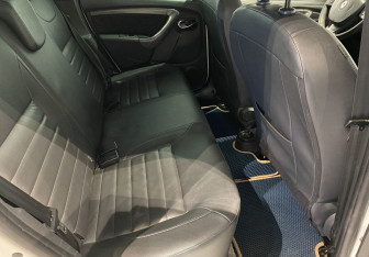 Подержанный автомобиль Renault Duster 2016 года (11 фото)