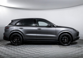 Подержанный автомобиль Porsche Cayenne 2019 года (4 фото)