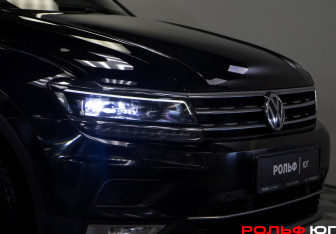 Подержанный автомобиль Volkswagen Tiguan 2017 года (21 фото)