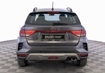 Подержанный автомобиль Kia Rio Hatchback 2021 года (6 фото)