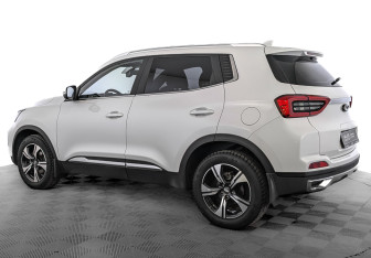 Подержанный автомобиль Chery Tiggo 4 Pro 2024 года (7 фото)