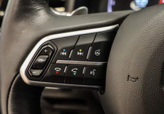 Подержанный автомобиль Haval F7 2022 года (11 фото)