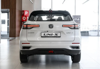 Новый Changan UNI-S 2025 (5 фото)
