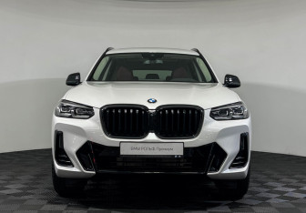 Подержанный автомобиль BMW X3 2022 года (3 фото)
