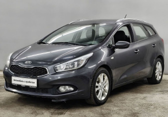 Подержанный автомобиль Kia Ceed Wagon 2013 года (1 фото)
