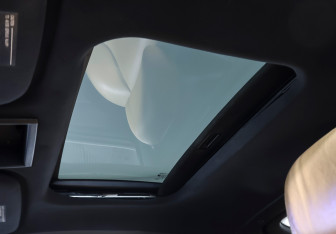 Подержанный автомобиль Hyundai Coupe 2002 года (16 фото)