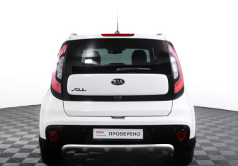 Подержанный автомобиль Kia Soul 2018 года (6 фото)