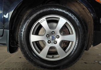 Подержанный автомобиль Volvo XC60 2011 года (17 фото)