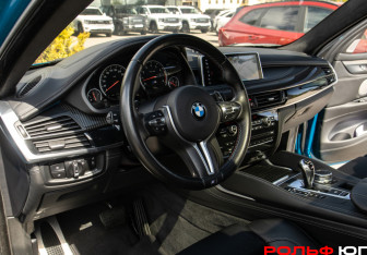 Подержанный автомобиль BMW X6 M 2019 года (23 фото)