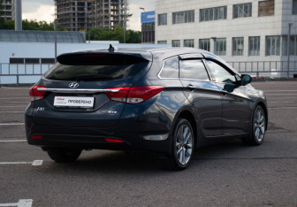 Подержанный автомобиль Hyundai i40 Wagon 2014 года (5 фото)