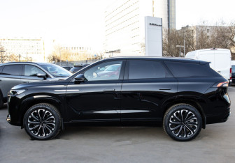 Подержанный автомобиль Jaecoo J8 2024 года (6 фото)