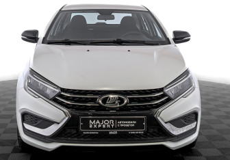 Подержанный автомобиль LADA (ВАЗ) Vesta Sedan 2024 года (2 фото)