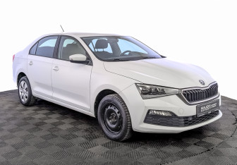Подержанный автомобиль Skoda Rapid Liftback 2020 года (3 фото)