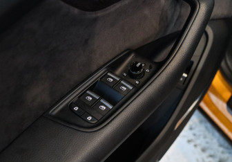 Подержанный автомобиль Audi Q8 2019 года (22 фото)