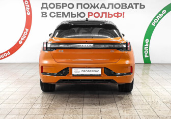 Подержанный автомобиль Zeekr 001 2023 года (5 фото)