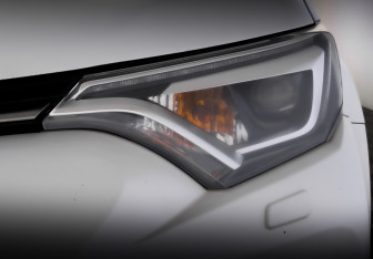 Подержанный автомобиль Toyota RAV4 2019 года (17 фото)