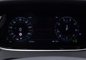 Подержанный автомобиль Land Rover Range Rover Evoque 2021 года (11 фото)