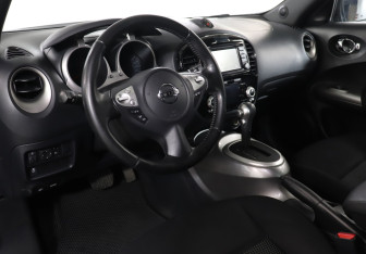 Подержанный автомобиль Nissan Juke 2014 года (13 фото)