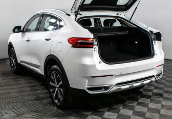 Подержанный автомобиль Haval F7x 2021 года (9 фото)