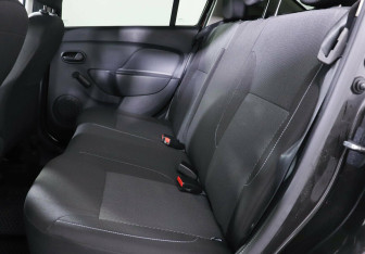 Подержанный автомобиль Renault Logan Sedan 2020 года (10 фото)