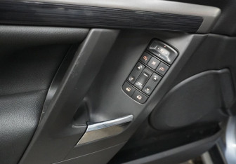 Подержанный автомобиль Opel Vectra Sedan 2007 года (15 фото)