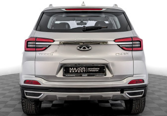 Подержанный автомобиль Chery Tiggo 4 2022 года (6 фото)