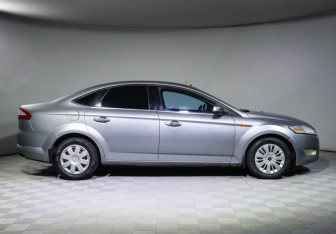 Подержанный автомобиль Ford Mondeo Sedan 2008 года (4 фото)