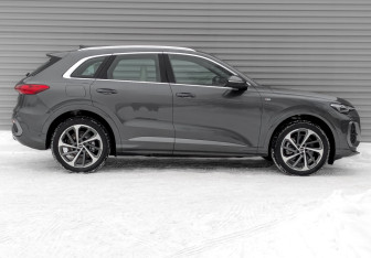 Новый Audi Q5 2025 (4 фото)