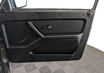 Подержанный автомобиль LADA (ВАЗ) 2121 (4x4) 2017 года (25 фото)