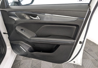 Подержанный автомобиль Haval Jolion 2023 года (27 фото)