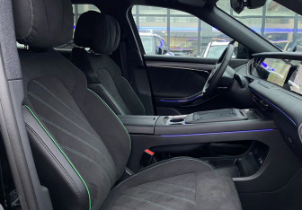 Подержанный автомобиль Voyah Free 2025 года (22 фото)