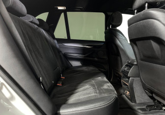 Подержанный автомобиль BMW X5 2017 года (14 фото)