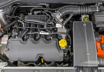 Подержанный автомобиль LADA (ВАЗ) Vesta Sedan 2018 года (9 фото)