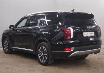 Подержанный автомобиль Hyundai Palisade 2021 года (7 фото)
