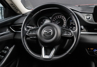Подержанный автомобиль Mazda 6 Sedan 2019 года (12 фото)
