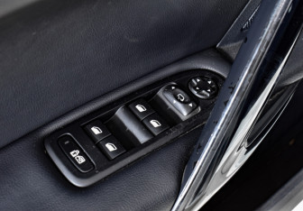 Подержанный автомобиль Peugeot 508 Sedan 2012 года (22 фото)