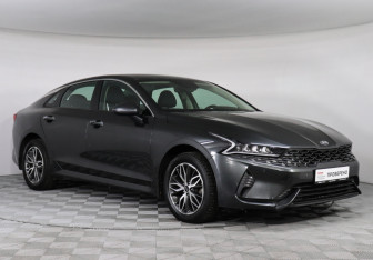 Подержанный автомобиль Kia K5 2021 года (3 фото)