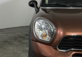 Подержанный автомобиль MINI Countryman 2013 года (15 фото)