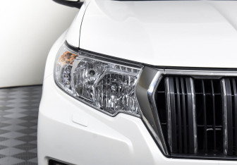 Подержанный автомобиль Toyota Land Cruiser Prado 2019 года (7 фото)