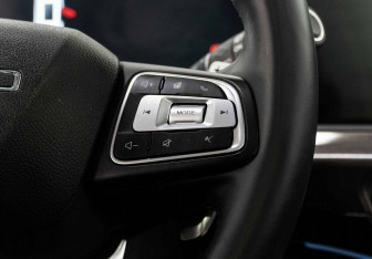 Подержанный автомобиль Exeed VX 2022 года (9 фото)