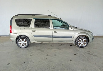 Подержанный автомобиль LADA (ВАЗ) Largus Wagon 2018 года (7 фото)