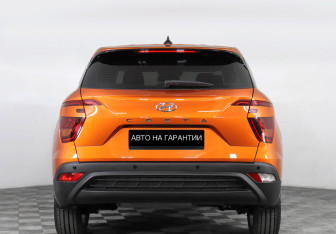 Подержанный автомобиль Hyundai Creta 2021 года (4 фото)
