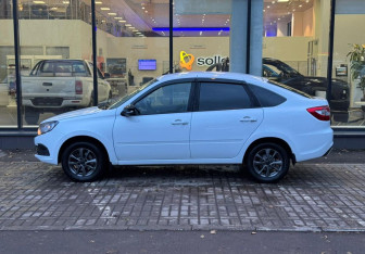 Подержанный автомобиль LADA (ВАЗ) Granta Liftback 2023 года (5 фото)