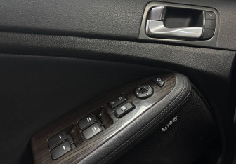 Подержанный автомобиль Kia Optima Sedan 2015 года (30 фото)