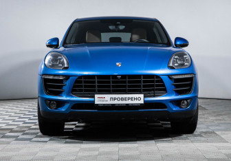 Подержанный автомобиль Porsche Macan 2017 года (2 фото)