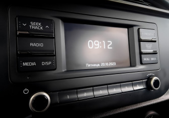 Подержанный автомобиль Kia Rio Hatchback 2021 года (26 фото)